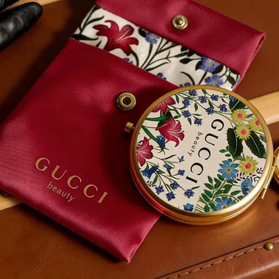 Gucci Gucci’s bag Classic Floral Pattern Portable Compact Hand Mirror For Makeup Touch Up Easy To Store In Bag Luxury Fashion Bi