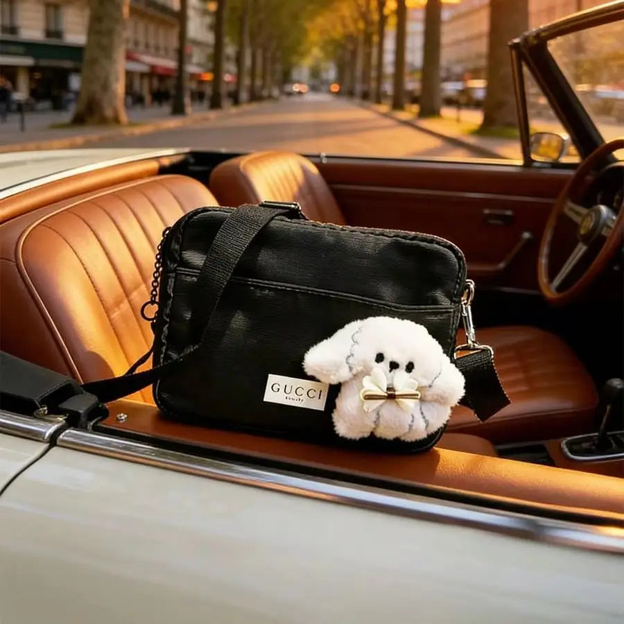 Gucci Stain Resistant Multi Compartment Cosmetic Bag Detachable Shoulder Strap For Daily Commute Dating Luxury Gift For Women